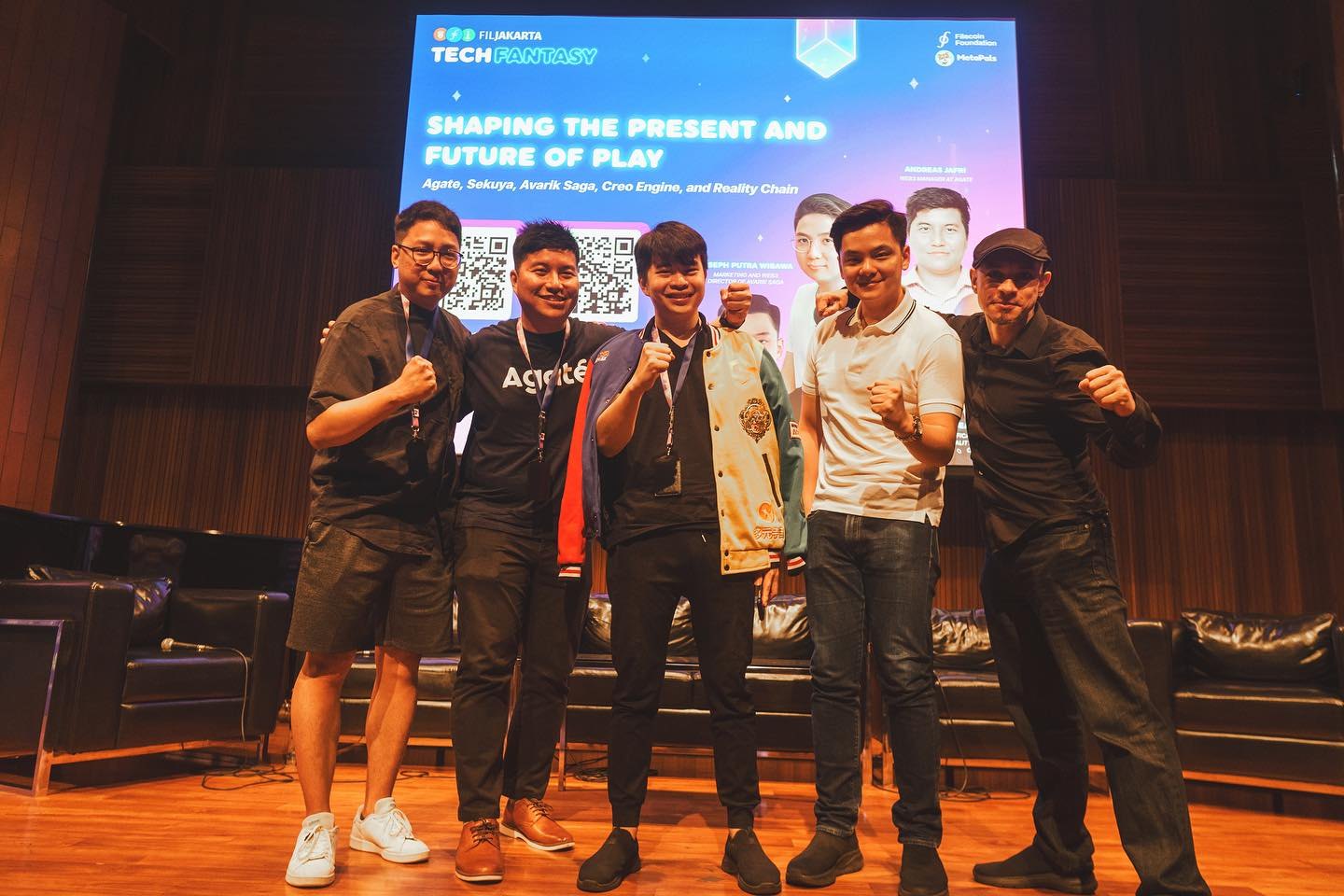 Creo Engine thanks attendees after its talk at Tech Fantasy event